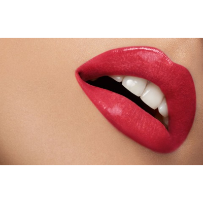 Rossetto ultra brillante, effetto cristallino. N. 503 - Spicy Red. 2.4 ml.