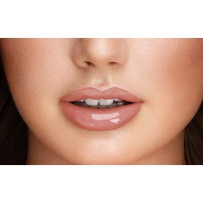 Gloss ultra brillante, effetto volume immediato. N. 105 - Majestic Nude. 5 ml.