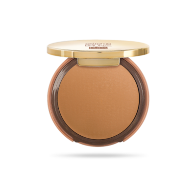 Fondotinta solare compatto crema, effetto perfezionatore. Resistente all’acqua. 8,5 g. N. 004 - Bronze