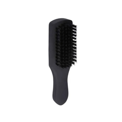 Spazzola per barba soft club brush.