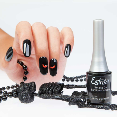 Estrosa smalto gel semipermanente - Nero estremo 7 ml